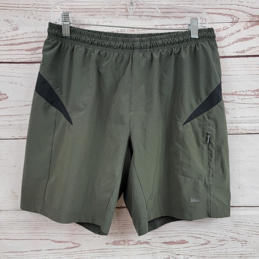 REI athletic layered hiking shorts